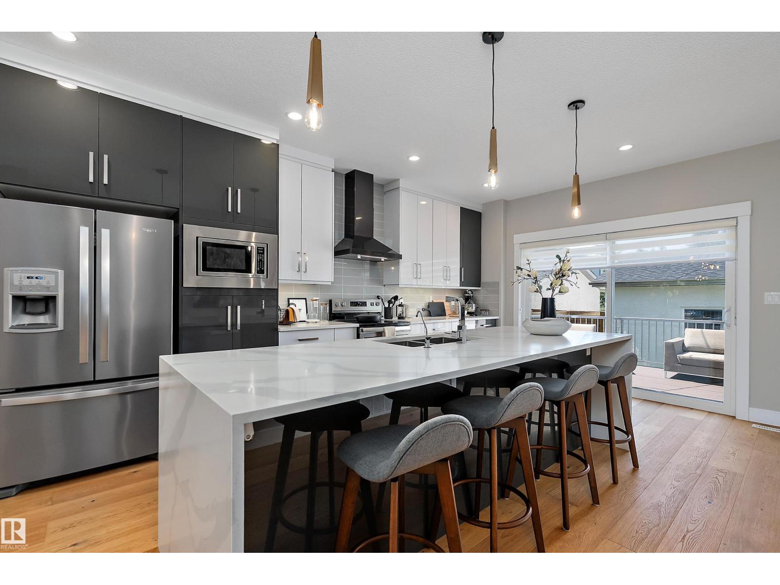 Photo 16 of 8422 117 St Nw, Edmonton AB