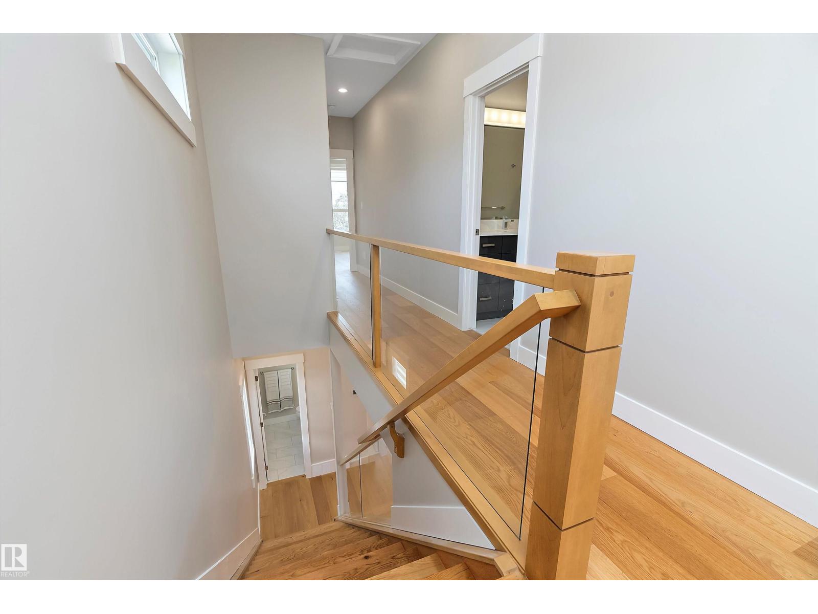 Photo 22 of 8422 117 St Nw, Edmonton AB
