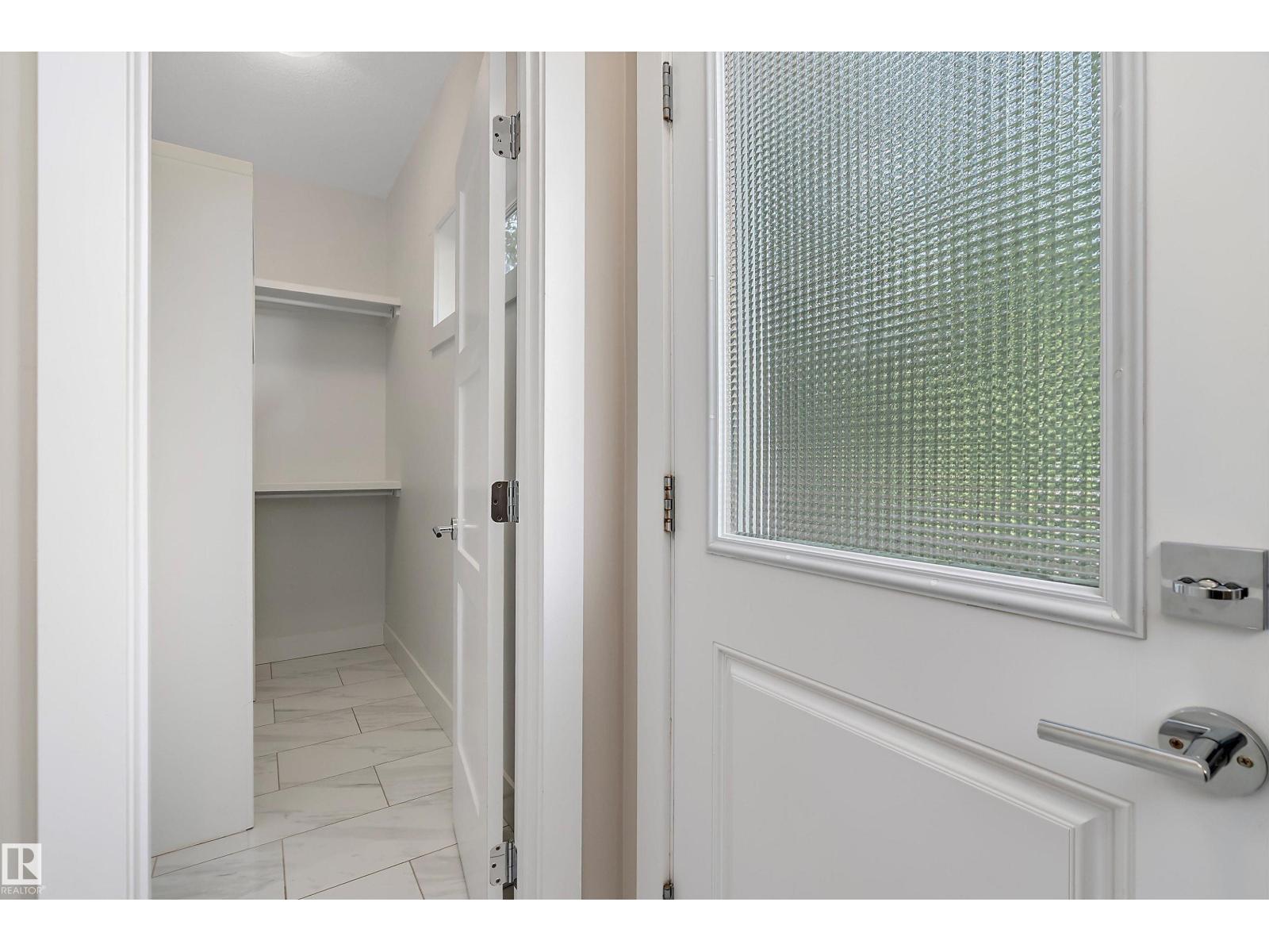 Photo 39 of 8422 117 St Nw, Edmonton AB