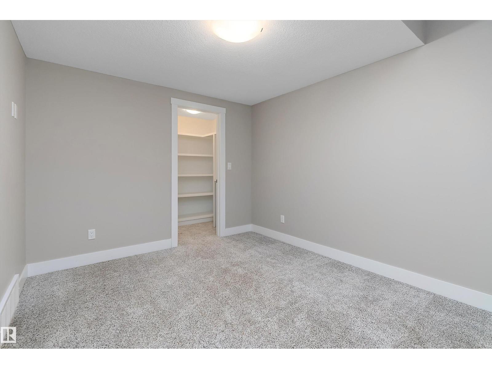 Photo 54 of 8422 117 St Nw, Edmonton AB