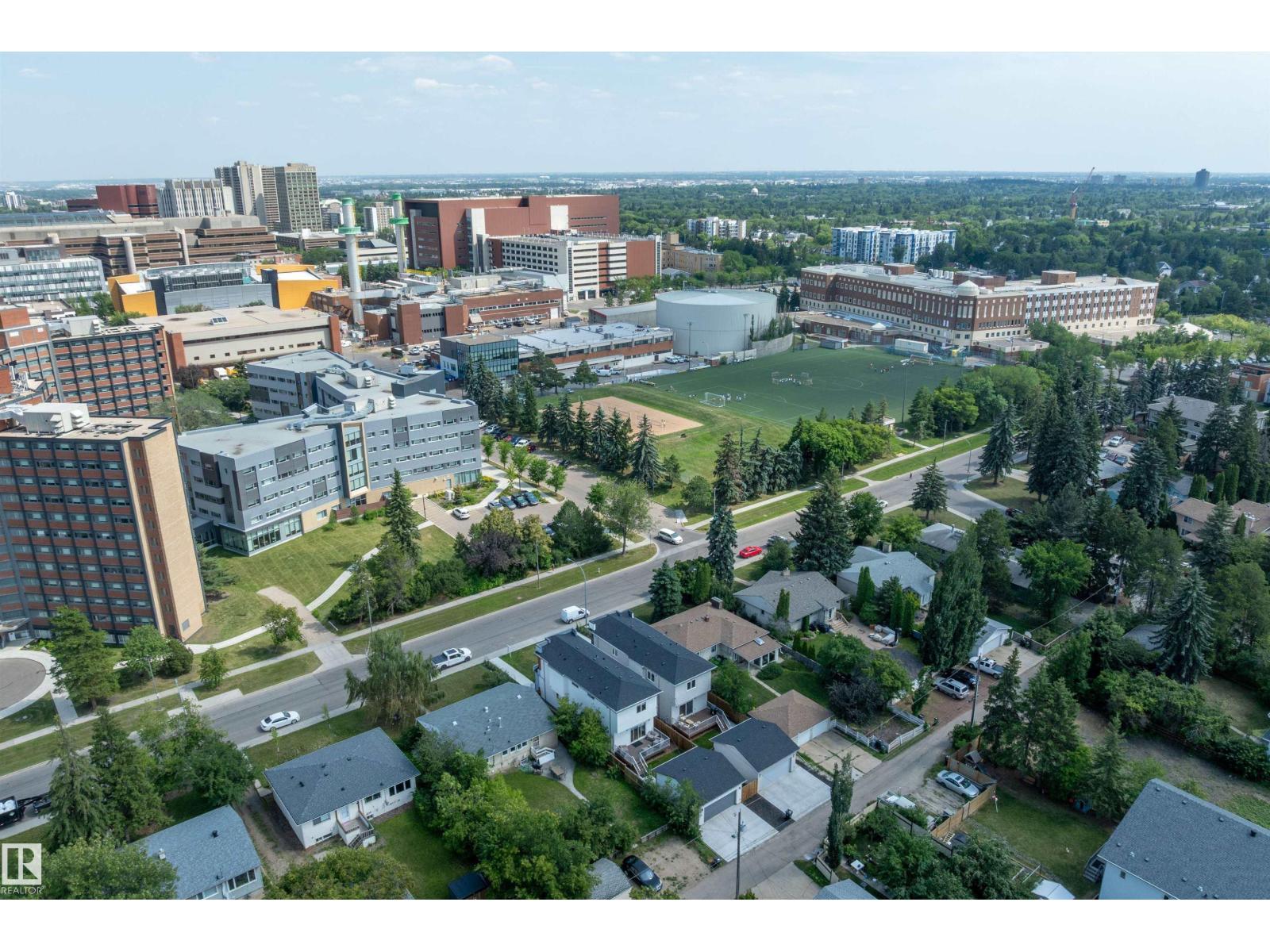 Photo 72 of 8422 117 St Nw, Edmonton AB