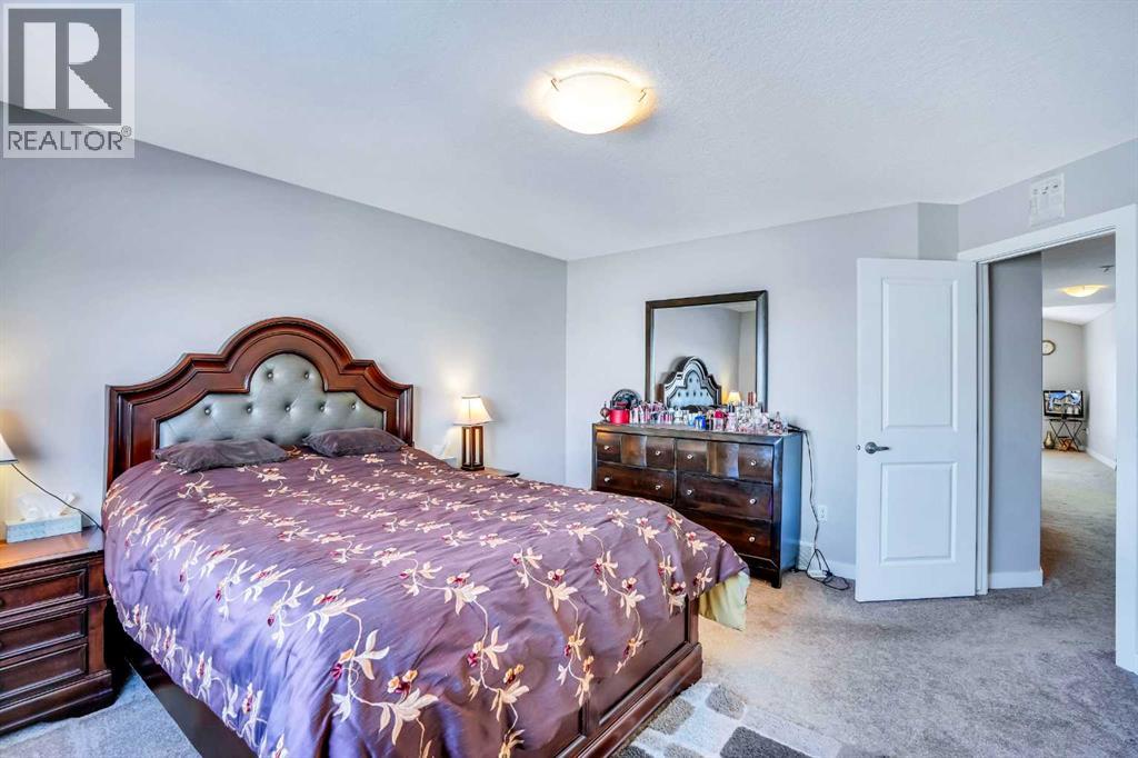 Photo 2 of 2450 Baysprings Link Sw, Airdrie AB