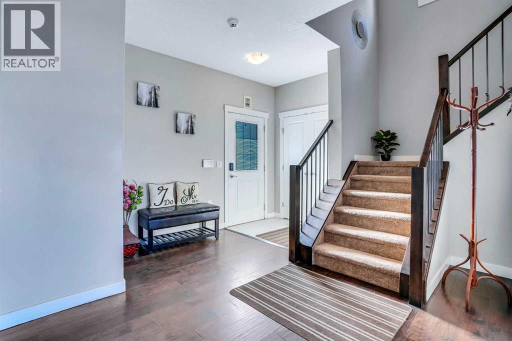 Photo 10 of 2450 Baysprings Link Sw, Airdrie AB