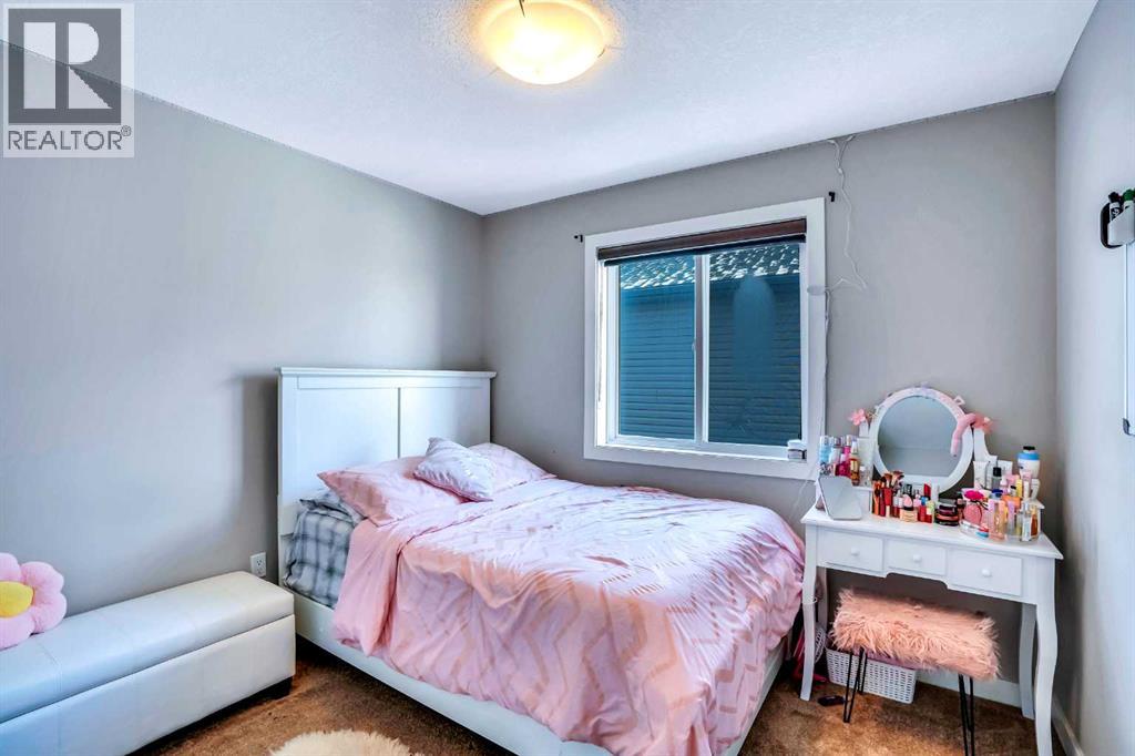Photo 3 of 2450 Baysprings Link Sw, Airdrie AB