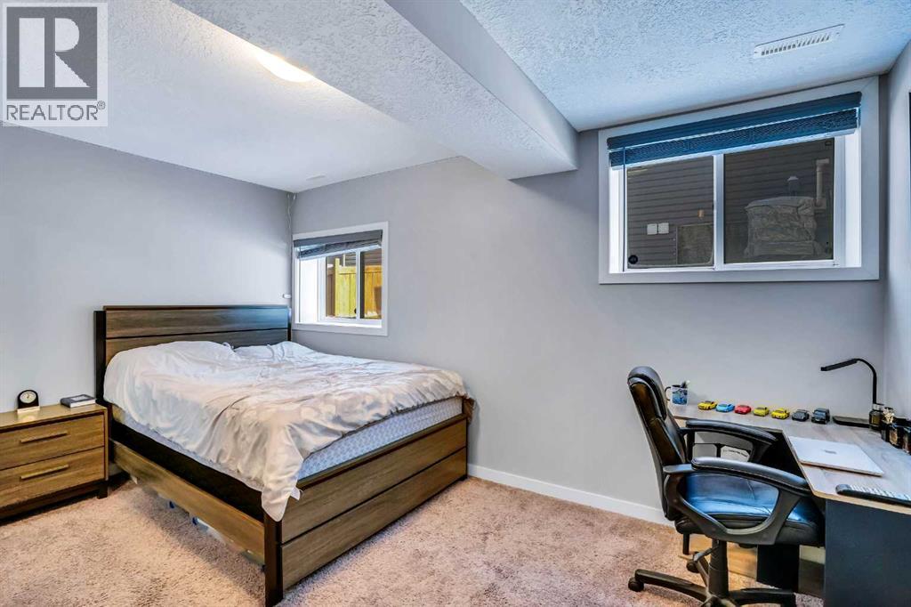 Photo 4 of 2450 Baysprings Link Sw, Airdrie AB