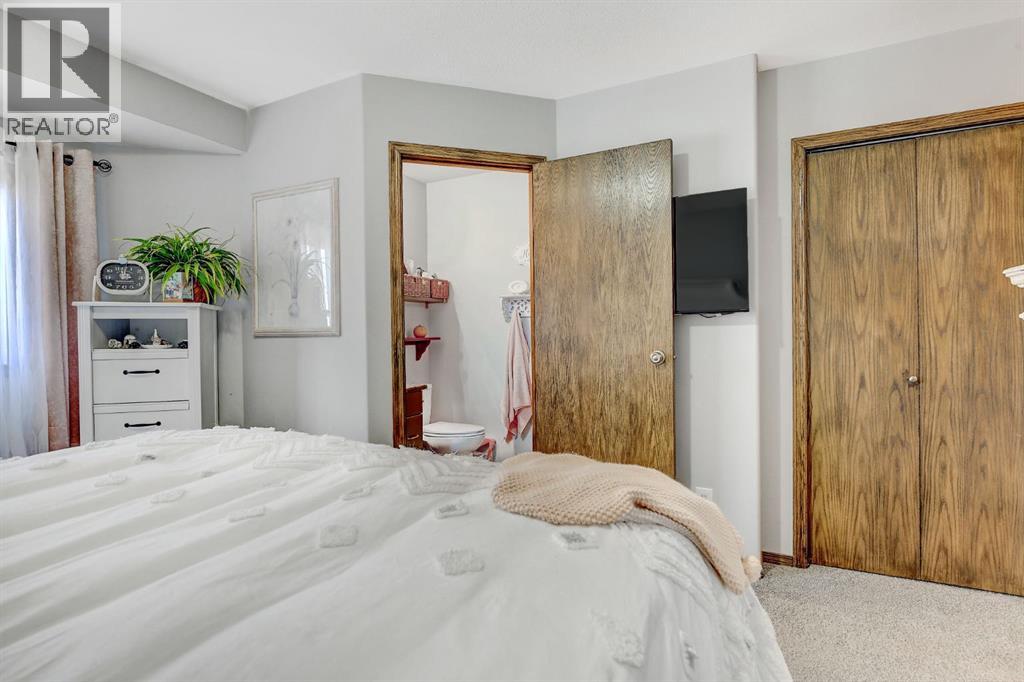 Photo 33 of 10754 75 Avenue, Grande Prairie AB