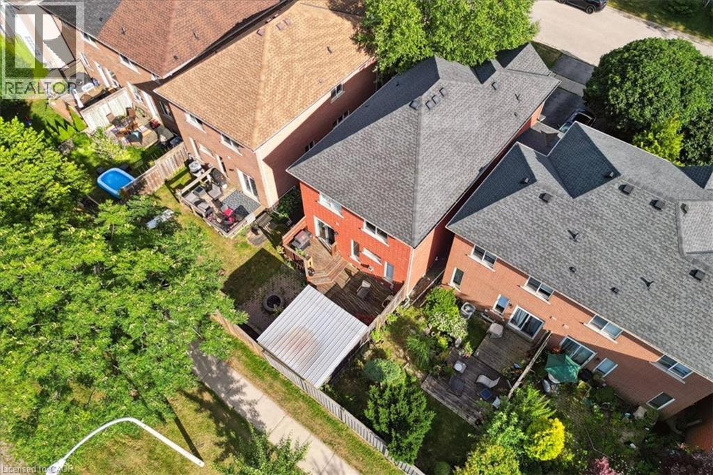 Photo 31 of 70 Moore Crescent, Ancaster ON