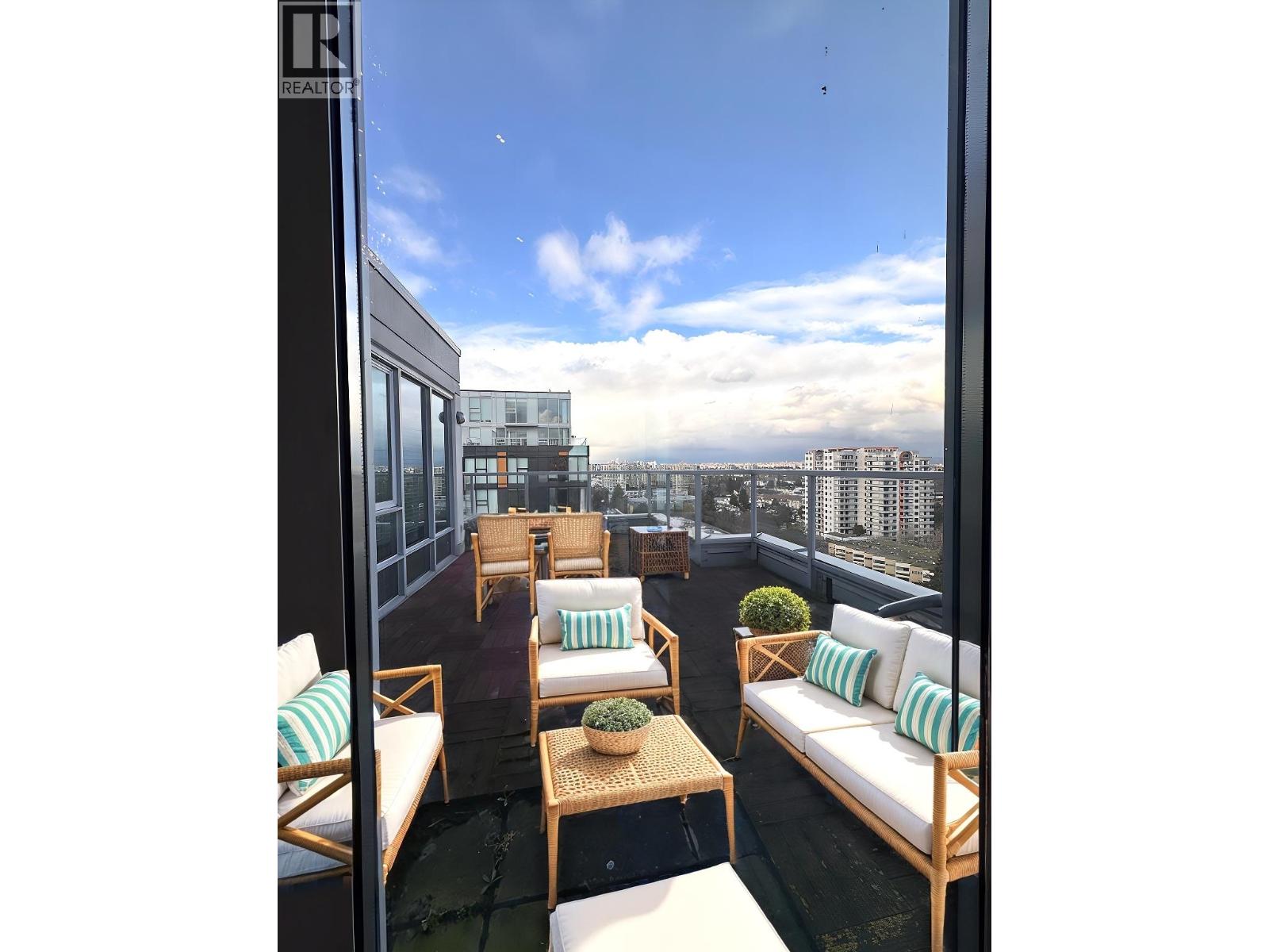 PH3 6733 BUSWELL STREET, Richmond