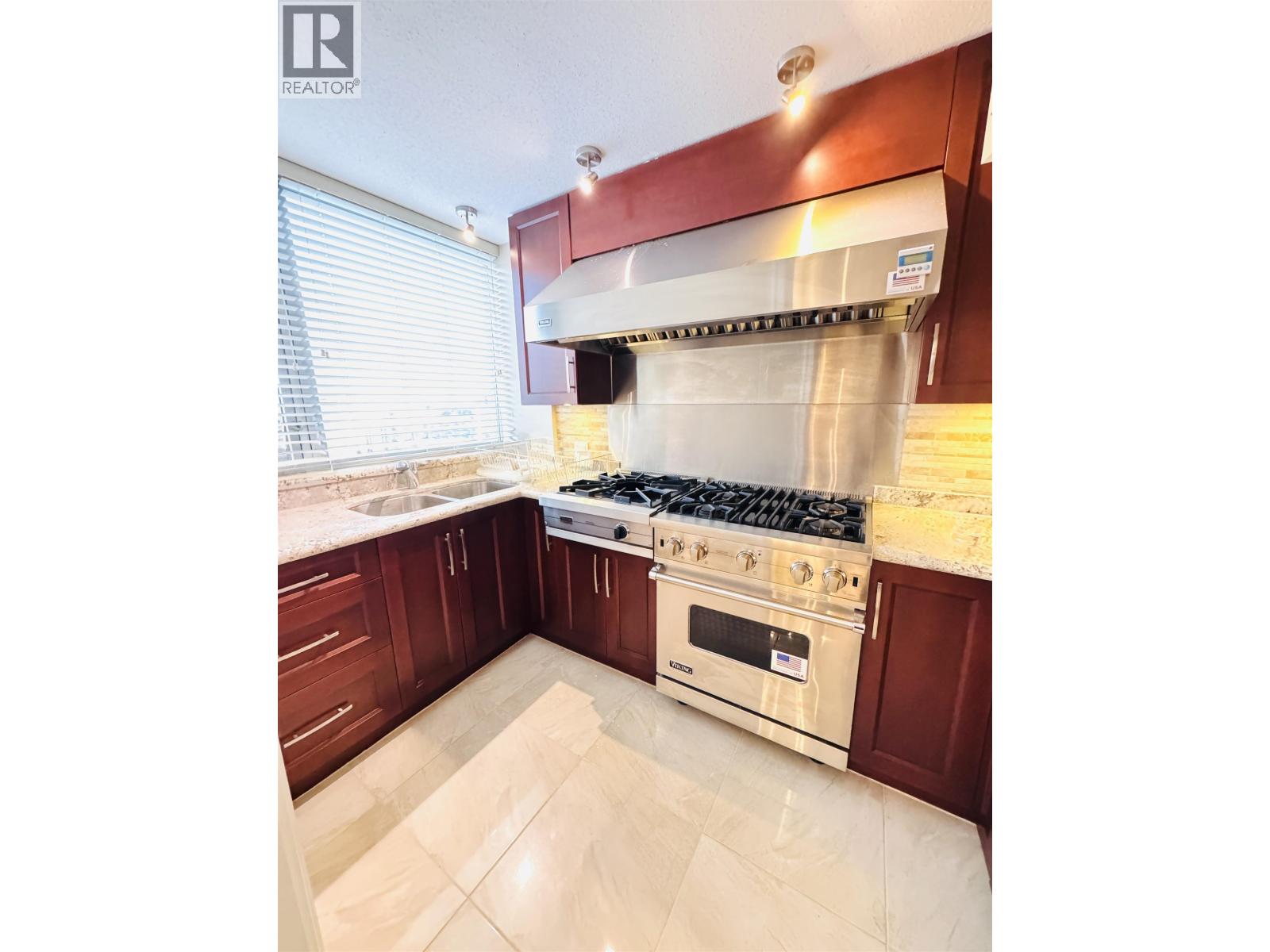 PH3 6733 BUSWELL STREET, Richmond