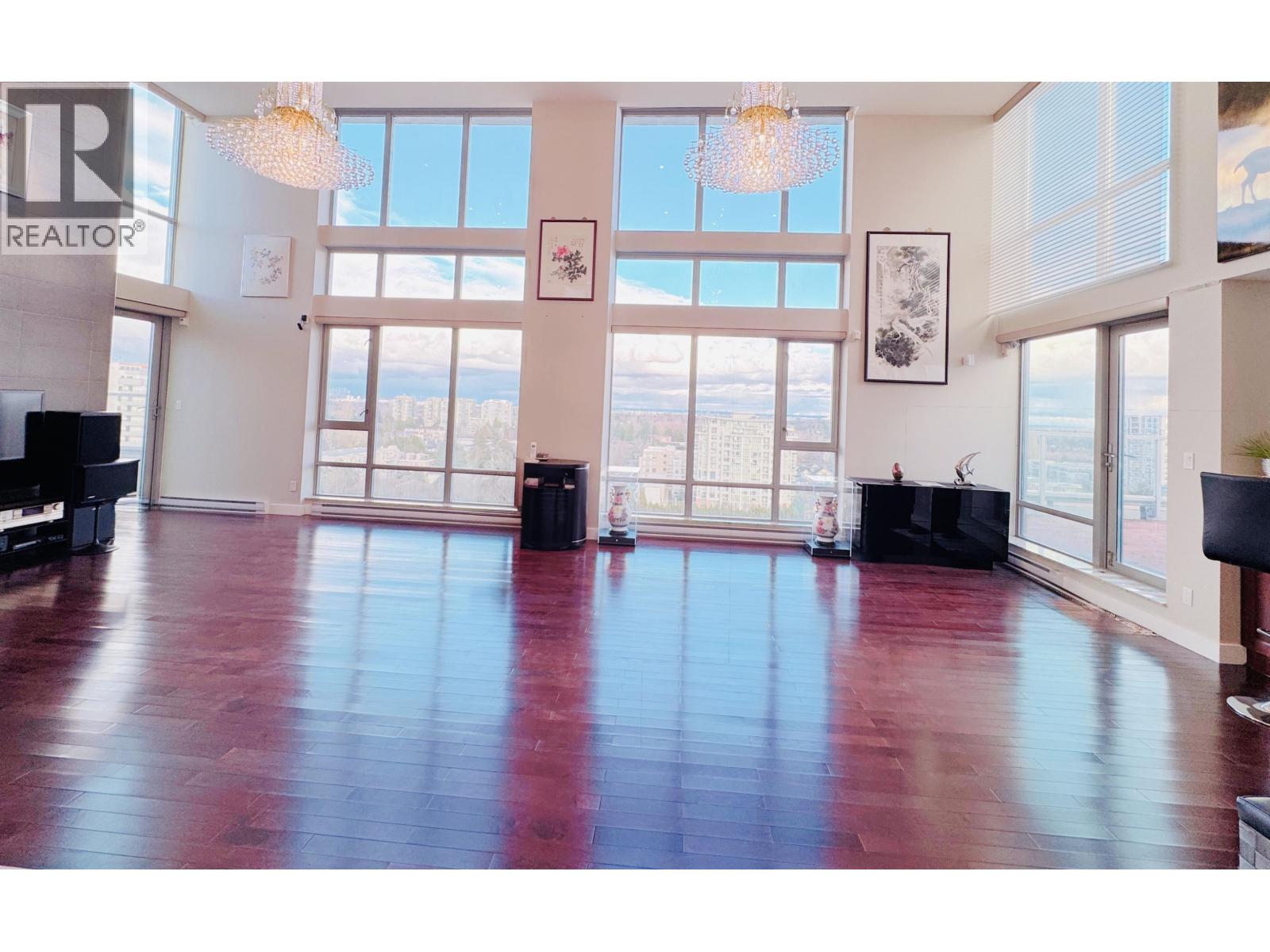 PH3 6733 BUSWELL STREET, Richmond