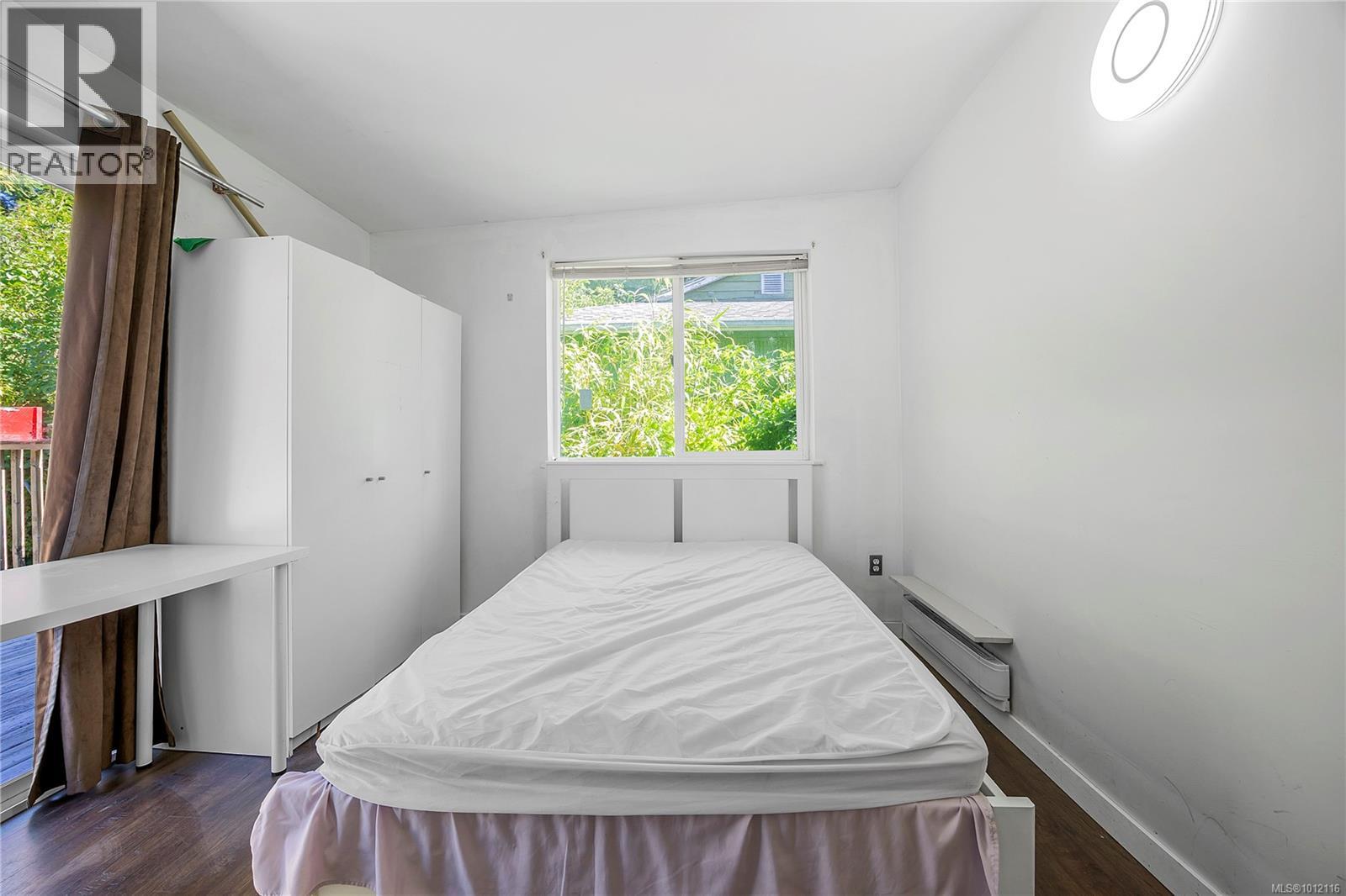 Photo 41 of 1416 White St, Nanaimo BC