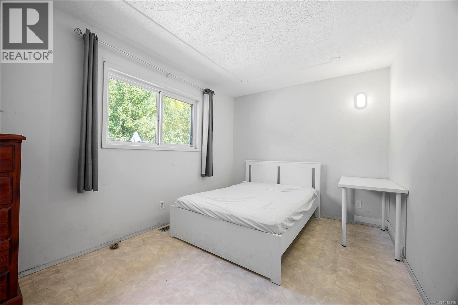 Photo 24 of 1416 White St, Nanaimo BC