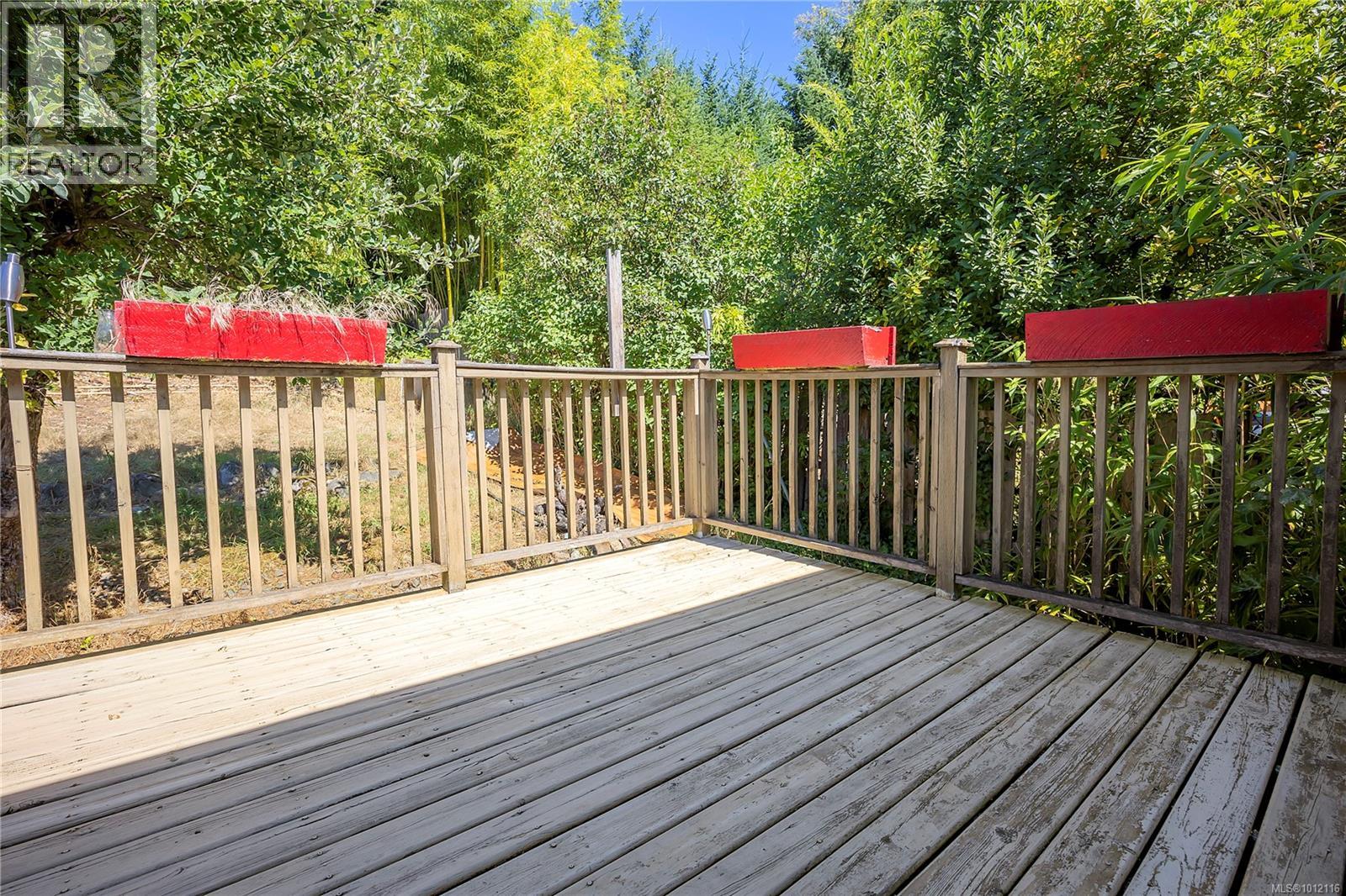 Photo 34 of 1416 White St, Nanaimo BC
