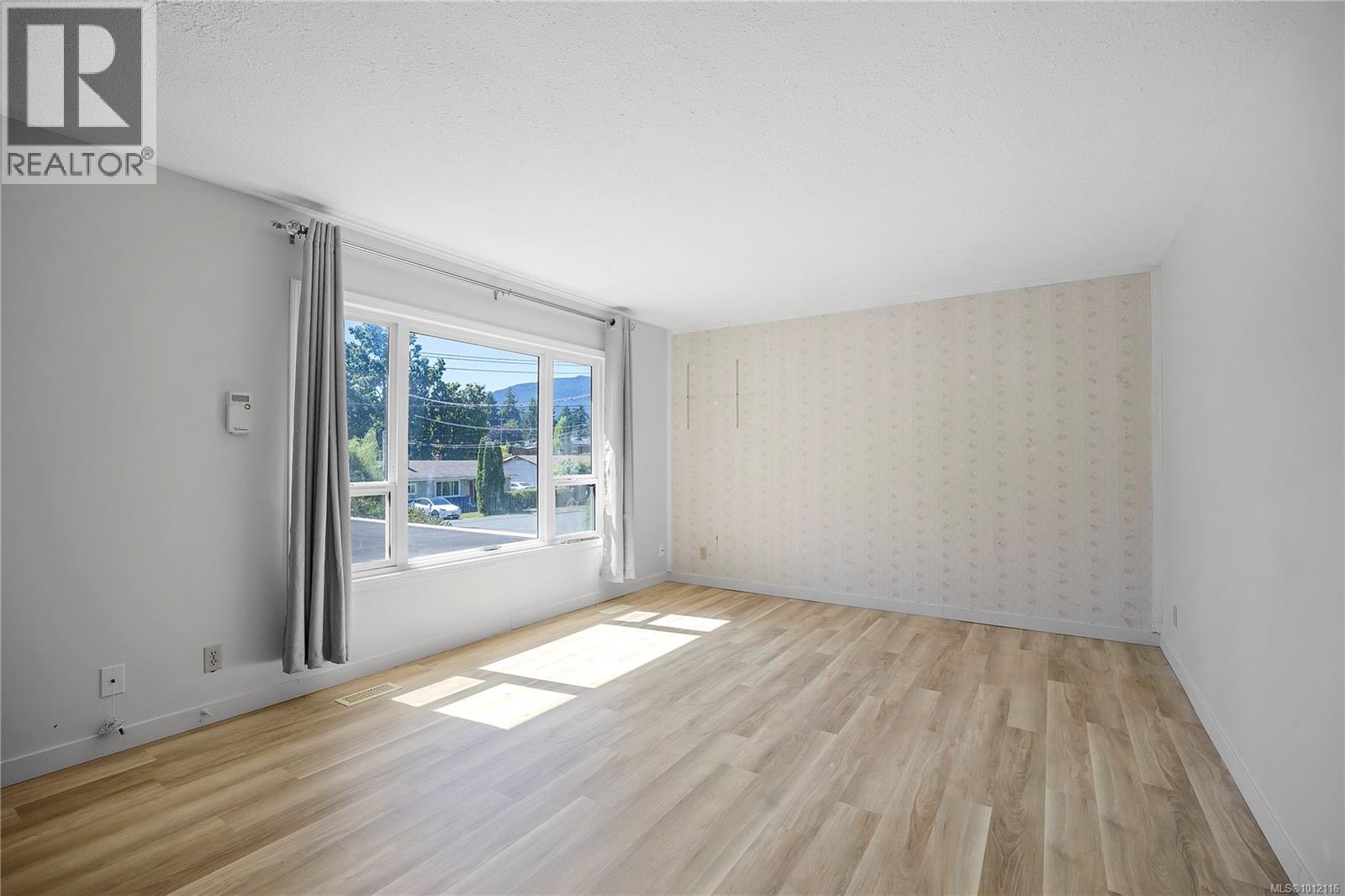 Photo 51 of 1416 White St, Nanaimo BC