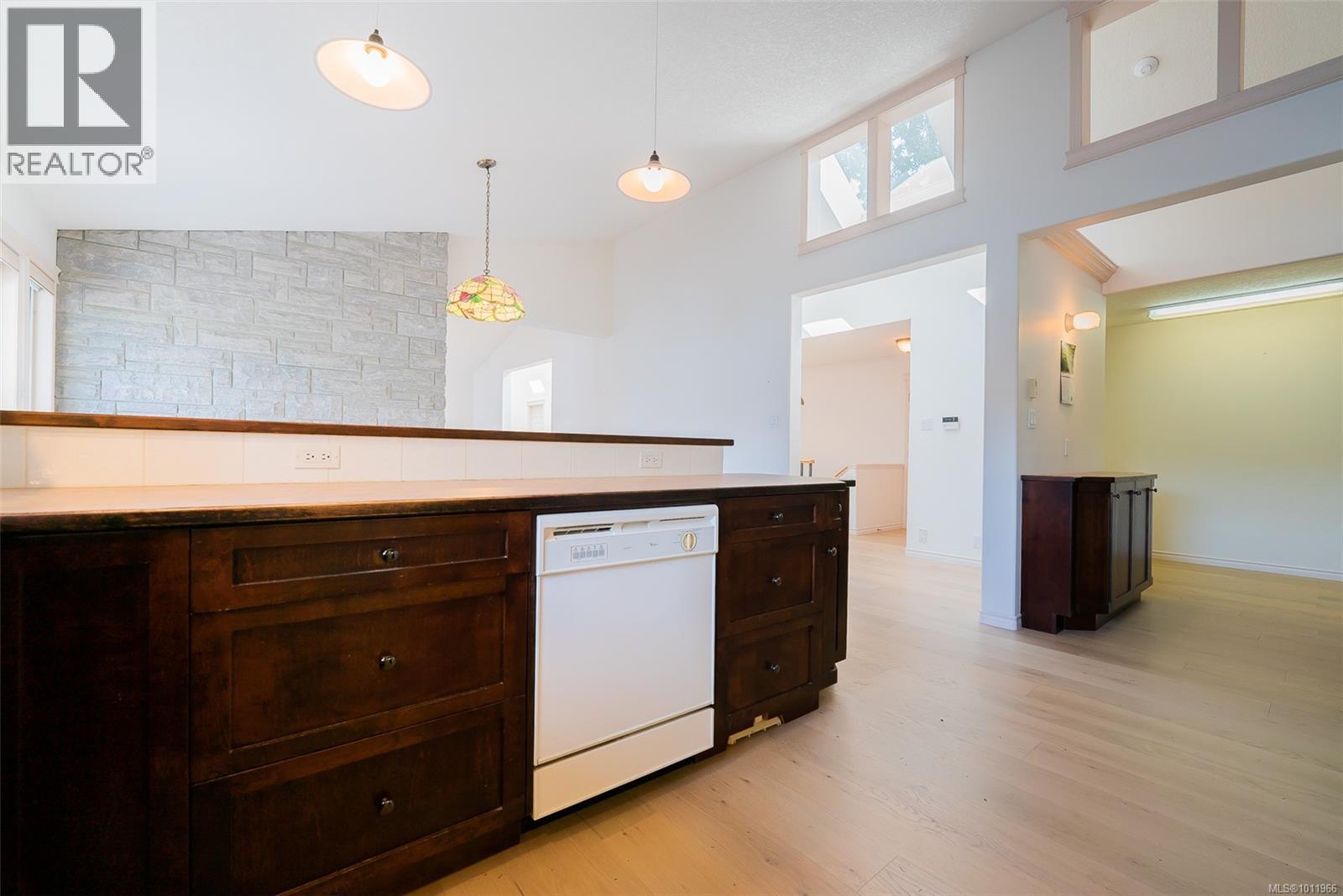 Photo 79 of 5030 Limberis Dr, Ladysmith BC