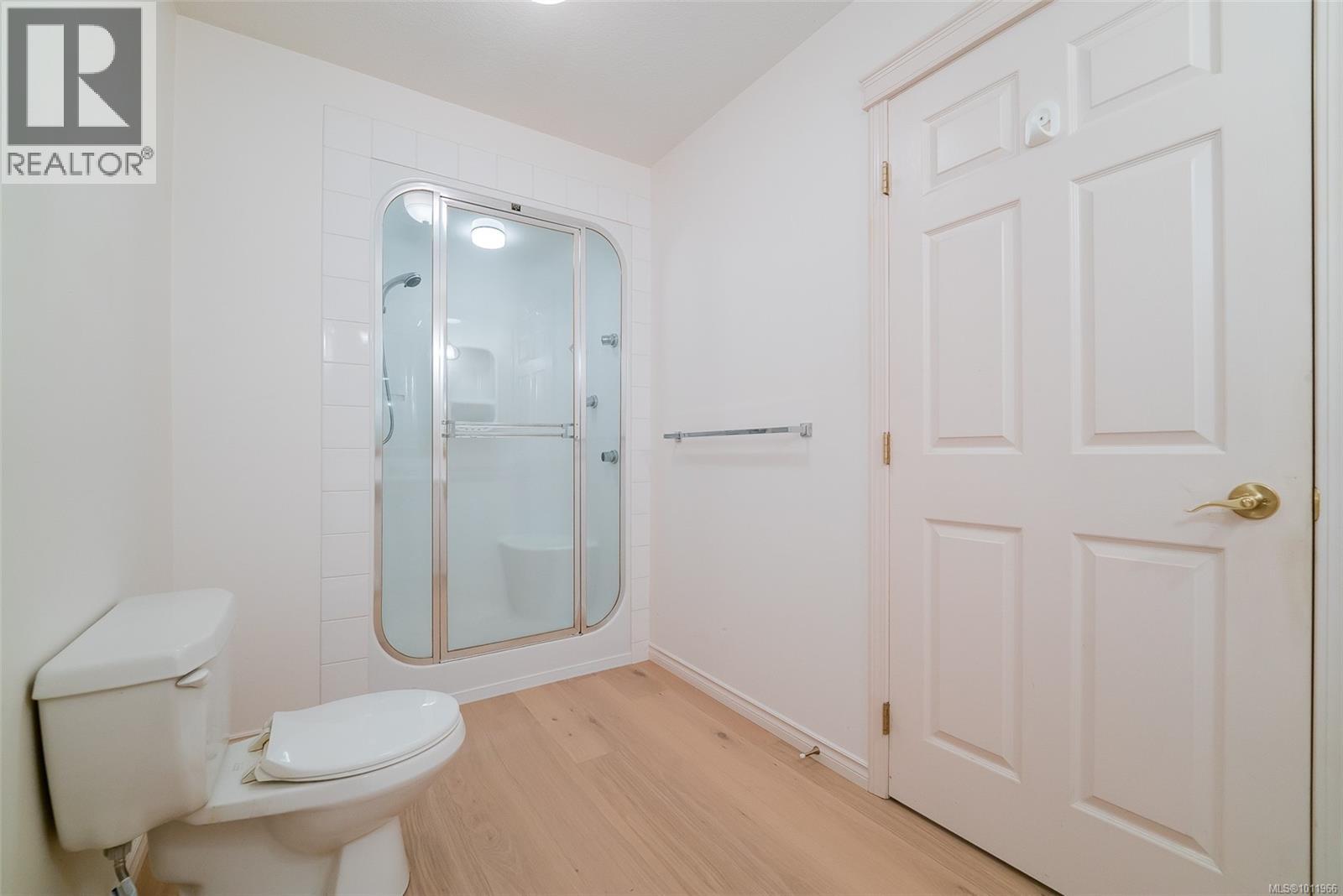 Photo 55 of 5030 Limberis Dr, Ladysmith BC