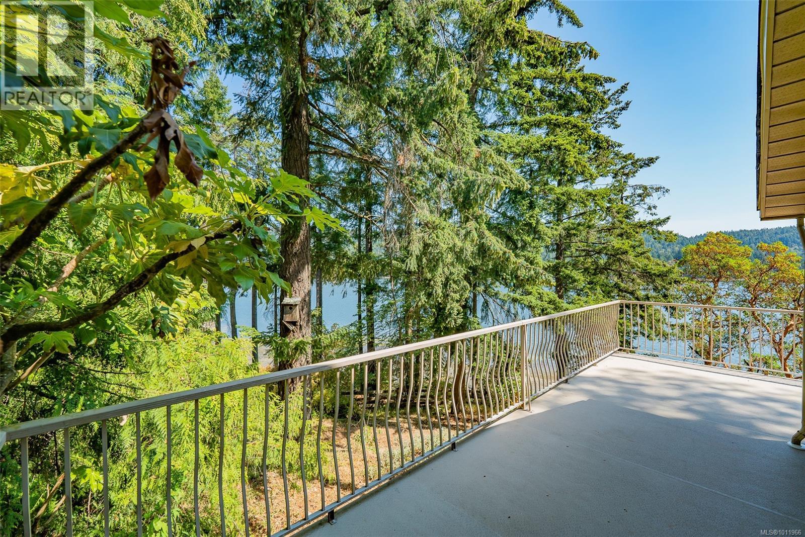 Photo 49 of 5030 Limberis Dr, Ladysmith BC