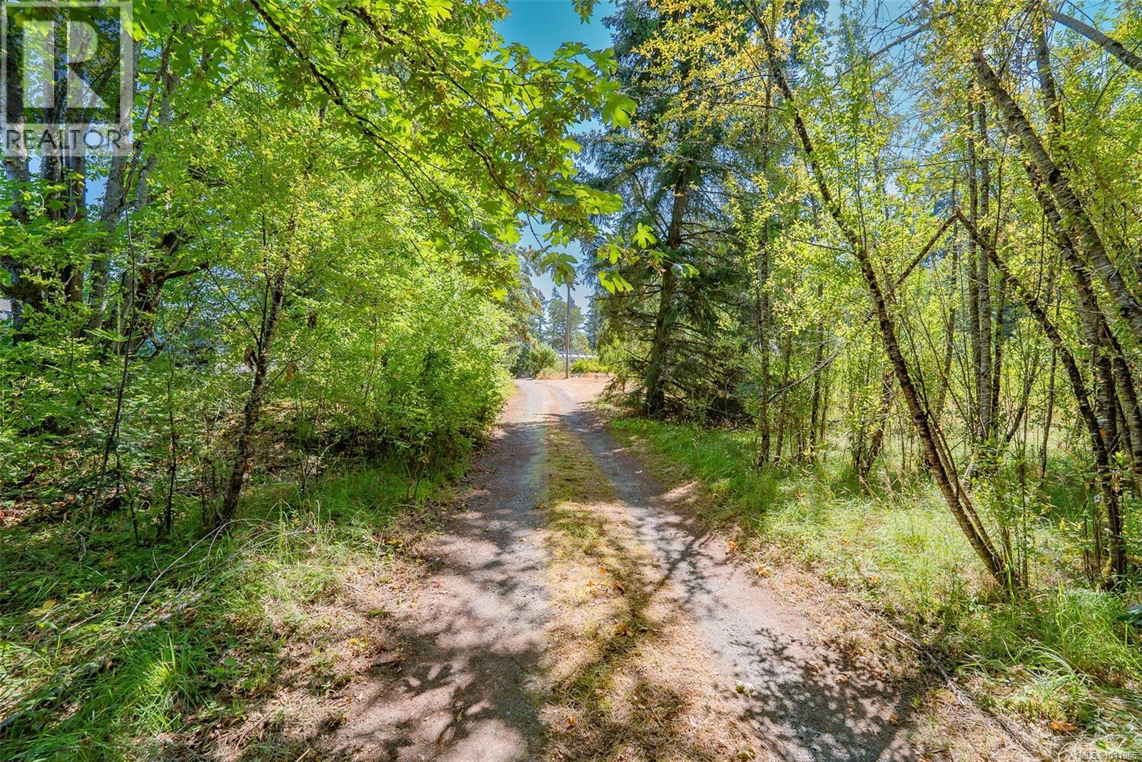 Photo 84 of 5030 Limberis Dr, Ladysmith BC