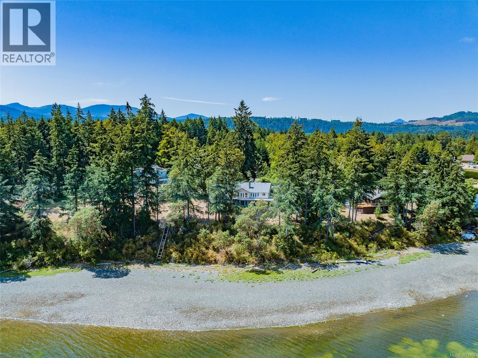 Photo 35 of 5030 Limberis Dr, Ladysmith BC