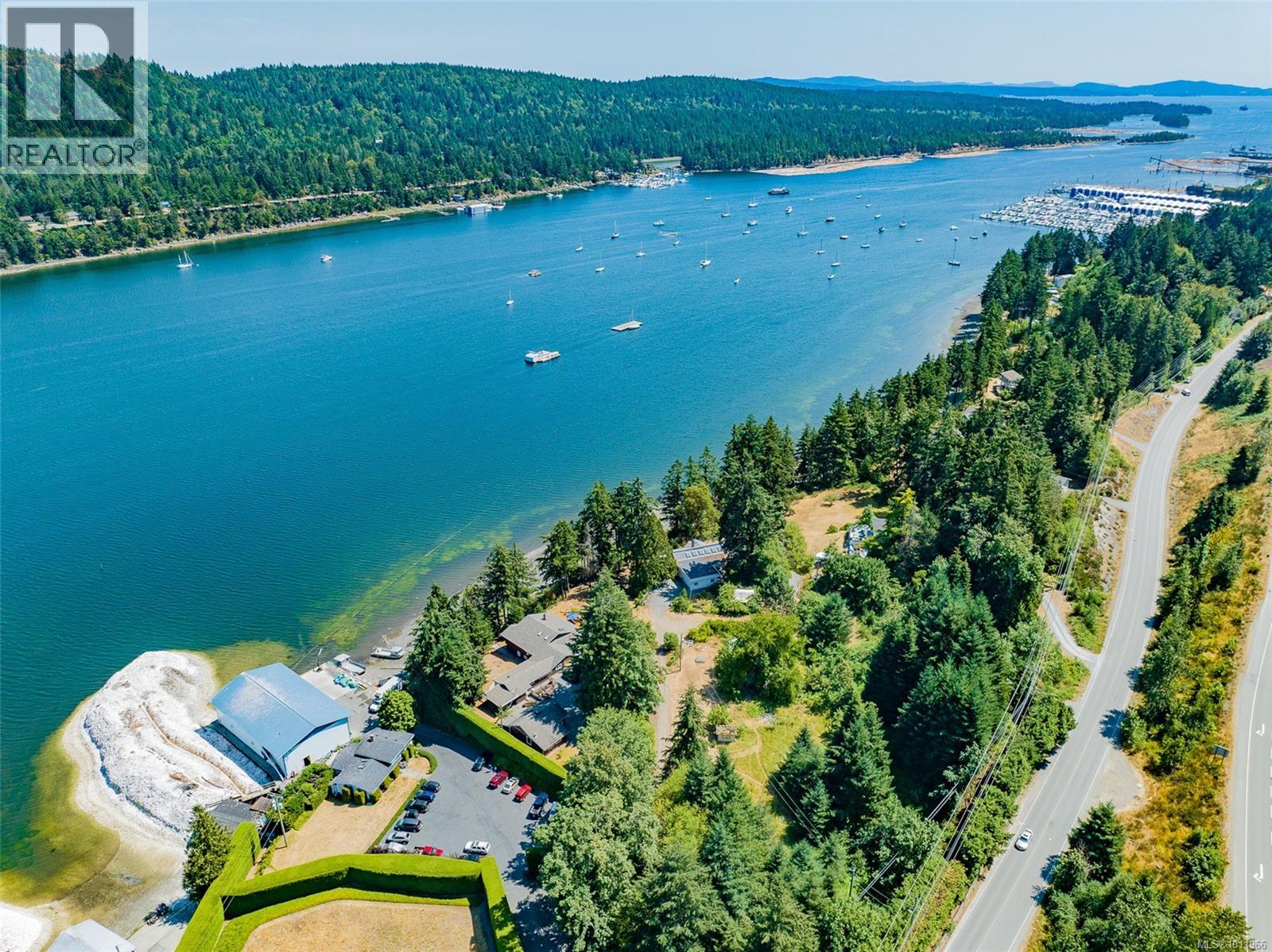 Photo 41 of 5030 Limberis Dr, Ladysmith BC