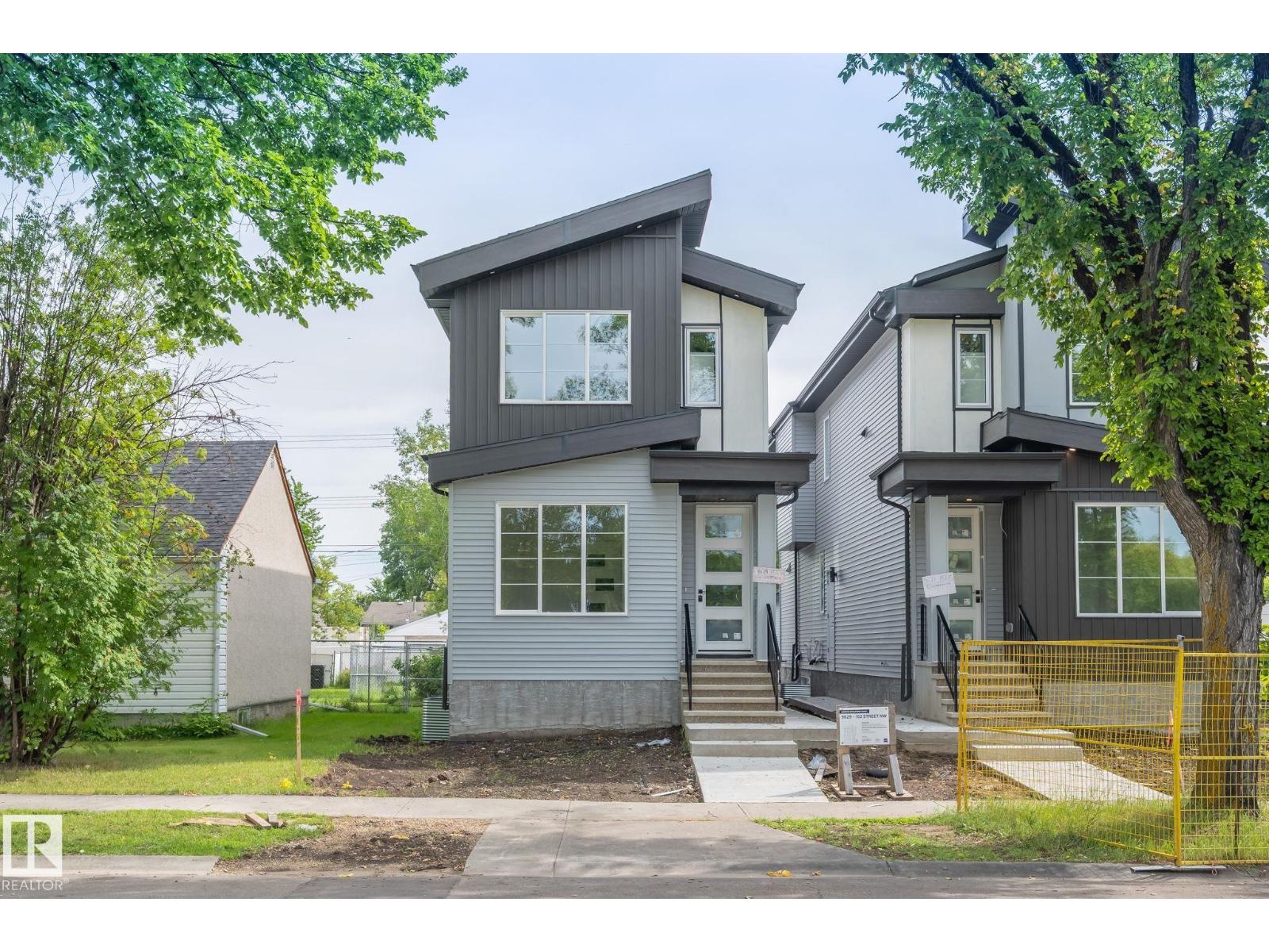 Photo 13 of 9629 152 St Nw, Edmonton AB