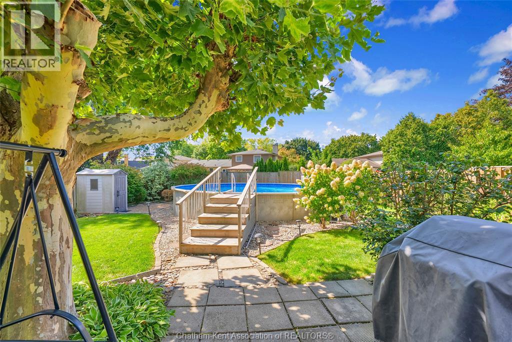 Photo 42 of 33 Sylvester Drive, Chatham ON
