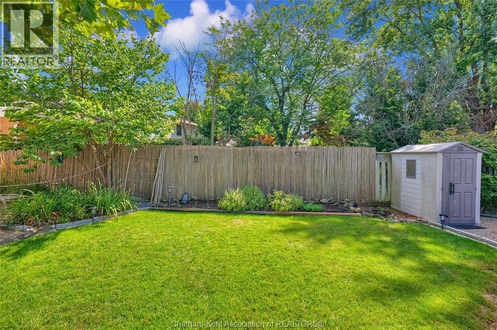 Photo 44 of 33 Sylvester Drive, Chatham ON