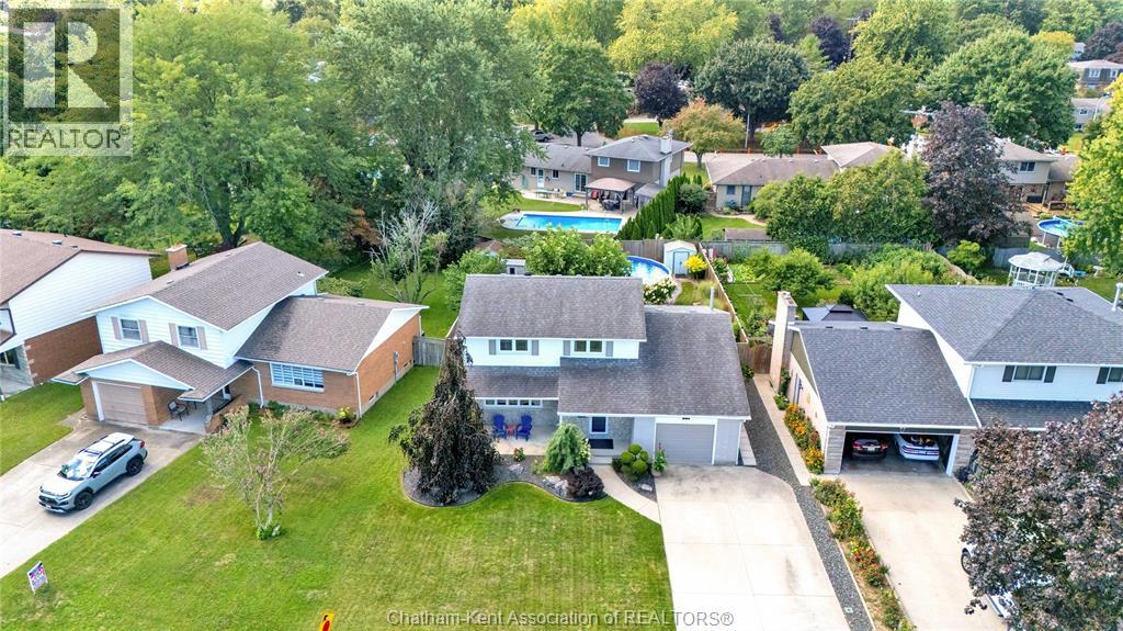 Photo 46 of 33 Sylvester Drive, Chatham ON