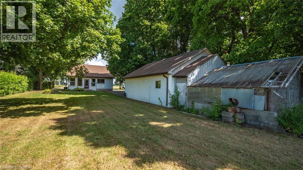 Photo 11 of 460 Burtch Road, Mount Pleasant ON