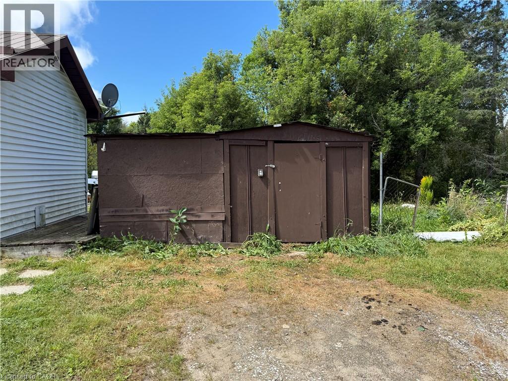 Photo 14 of 137 Simpson Street, Burks Falls ON