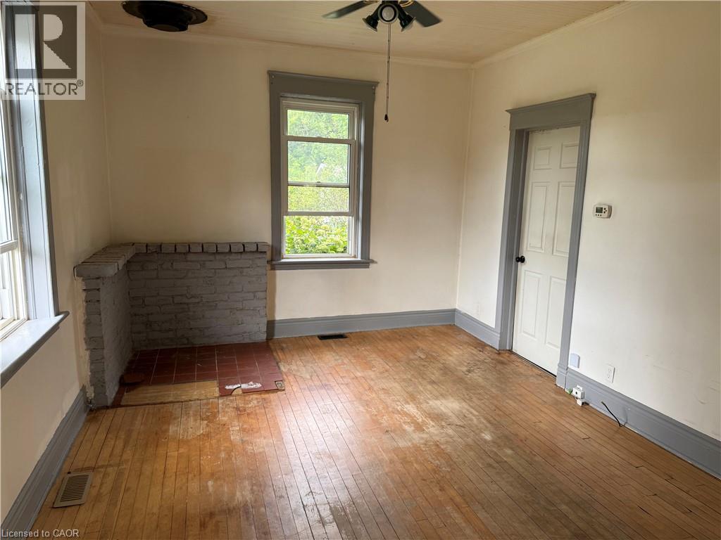 Photo 5 of 137 Simpson Street, Burks Falls ON