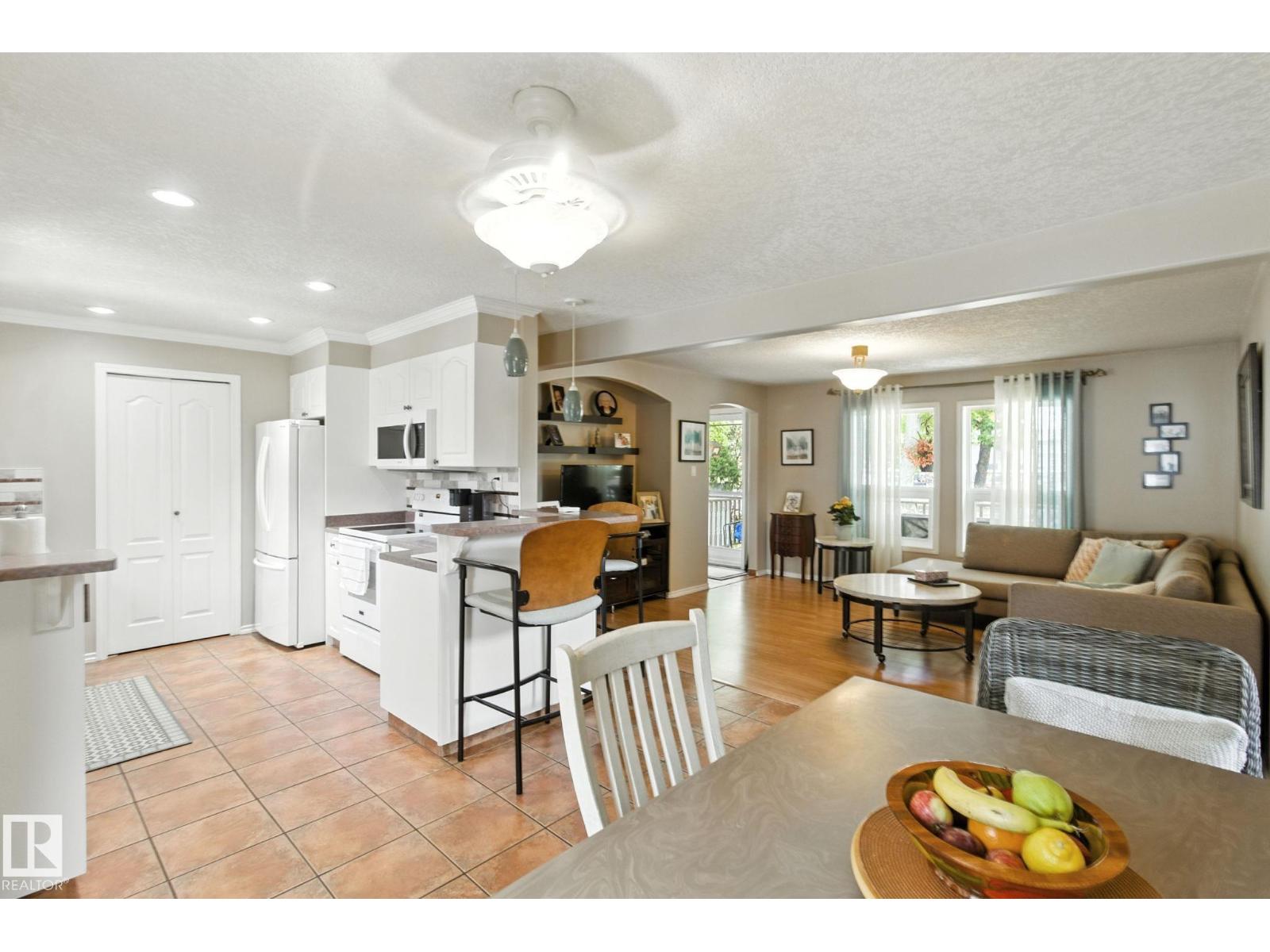 Photo 50 of 11530 71 St Nw, Edmonton AB
