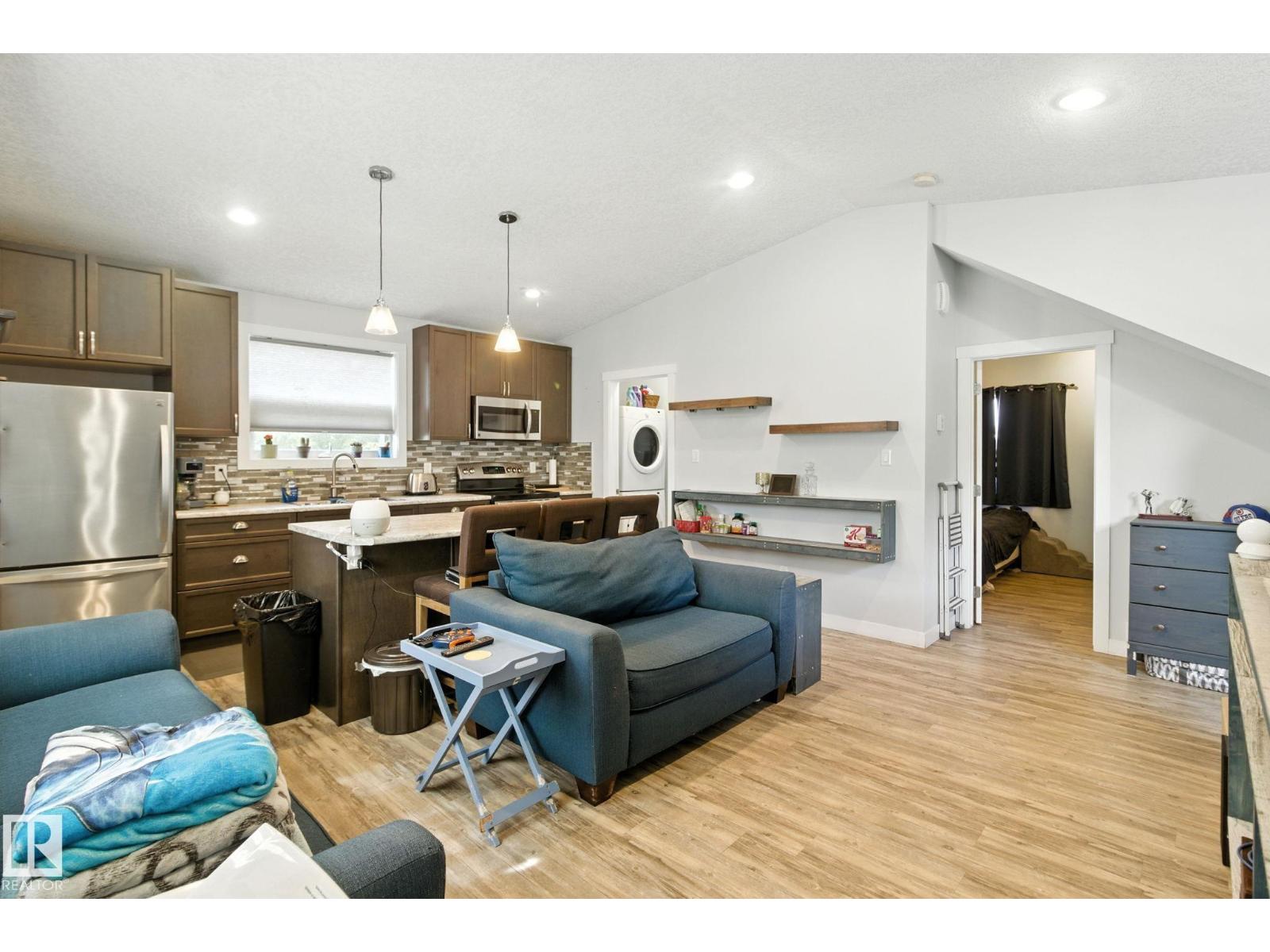 Photo 38 of 11530 71 St Nw, Edmonton AB
