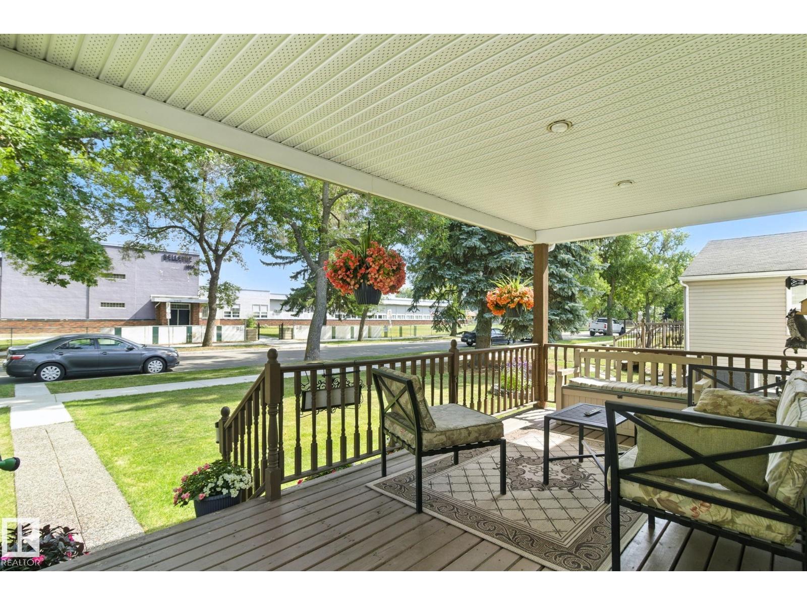 Photo 54 of 11530 71 St Nw, Edmonton AB