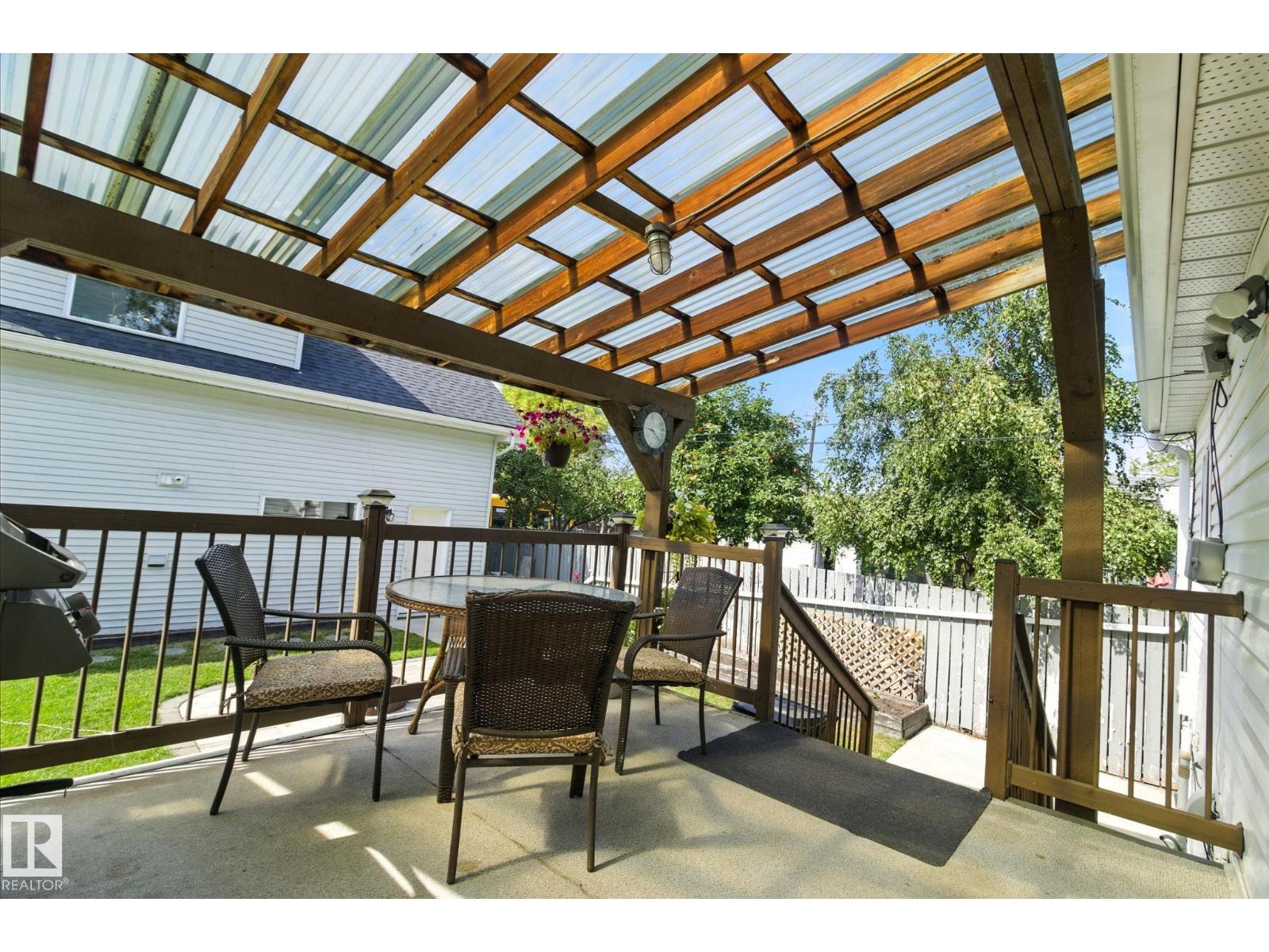 Photo 39 of 11530 71 St Nw, Edmonton AB