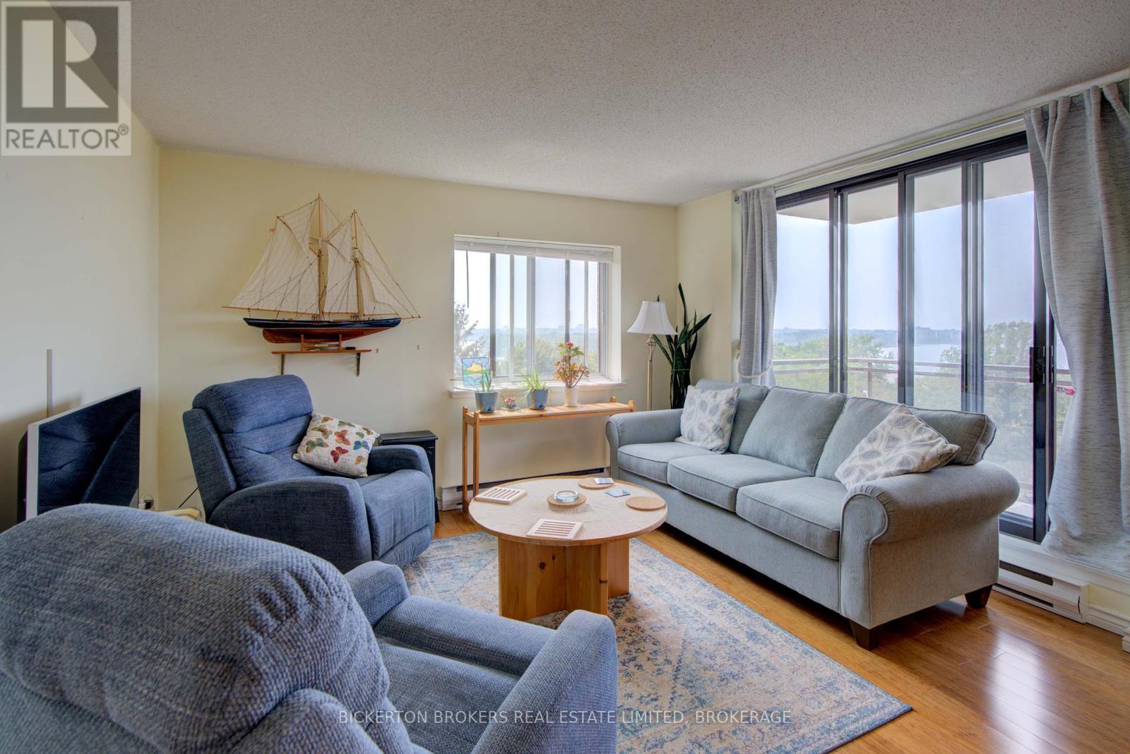 Photo 6 of 602 120 Barrett Court, Kingston ON