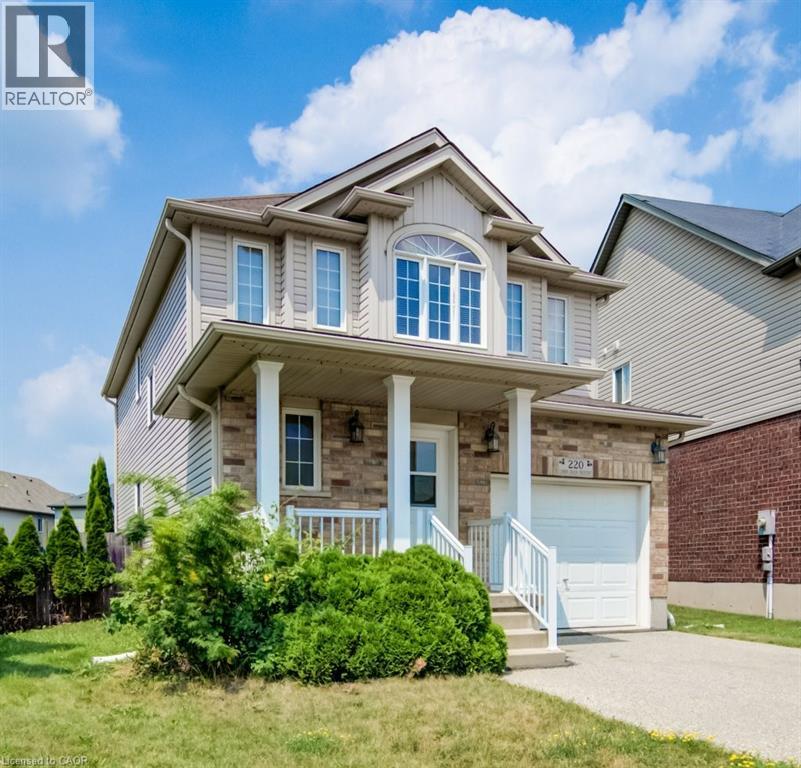 Photo 5 of 220 Lemon Grass Crescent, Kitchener ON