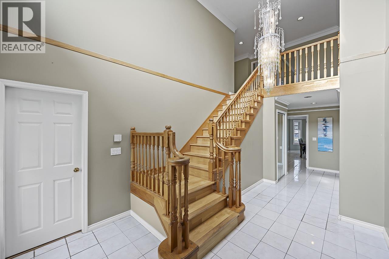 Photo 4 of 4131 Blundell Road, Richmond BC