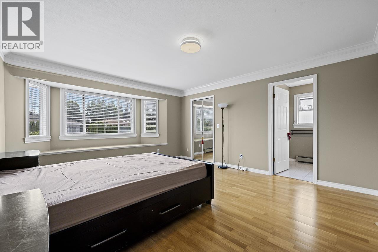 Photo 27 of 4131 Blundell Road, Richmond BC