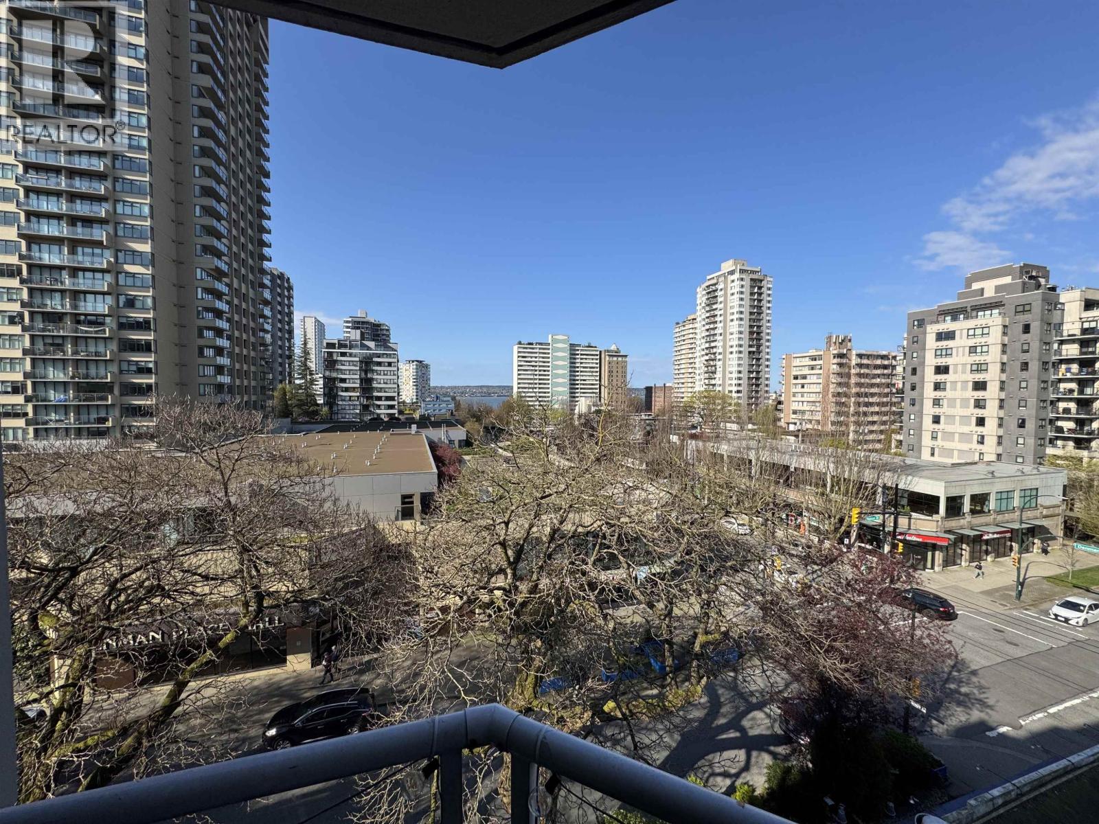 Photo 4 of 601 1771 Nelson Street, Vancouver BC