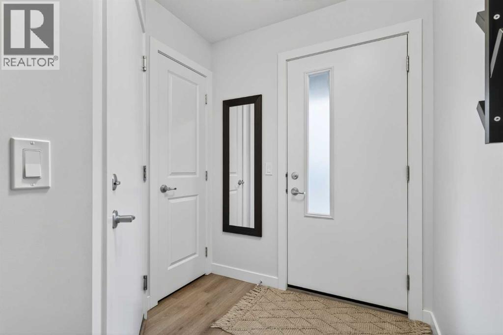Single Family House for Sale in   Evanscrest Park NW Evanston Calgary 