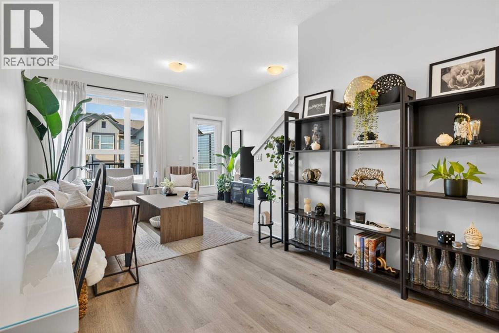 Single Family House for Sale in   Evanscrest Park NW Evanston Calgary 
