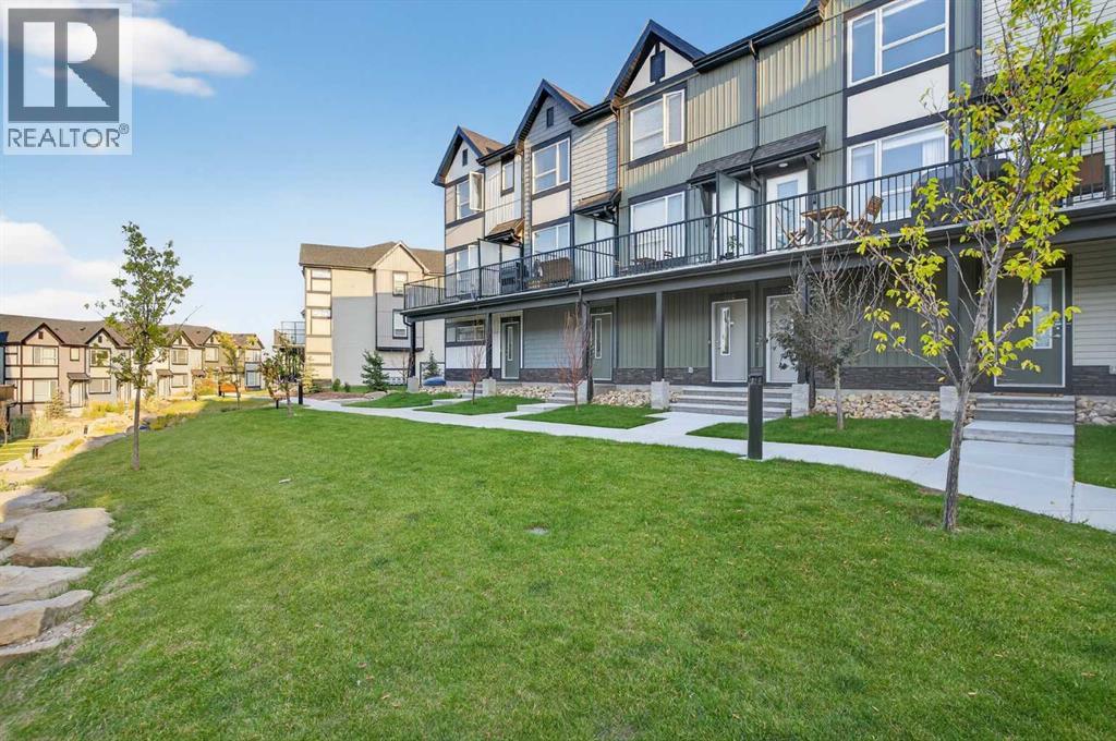 Single Family House for Sale in   Evanscrest Park NW Evanston Calgary 