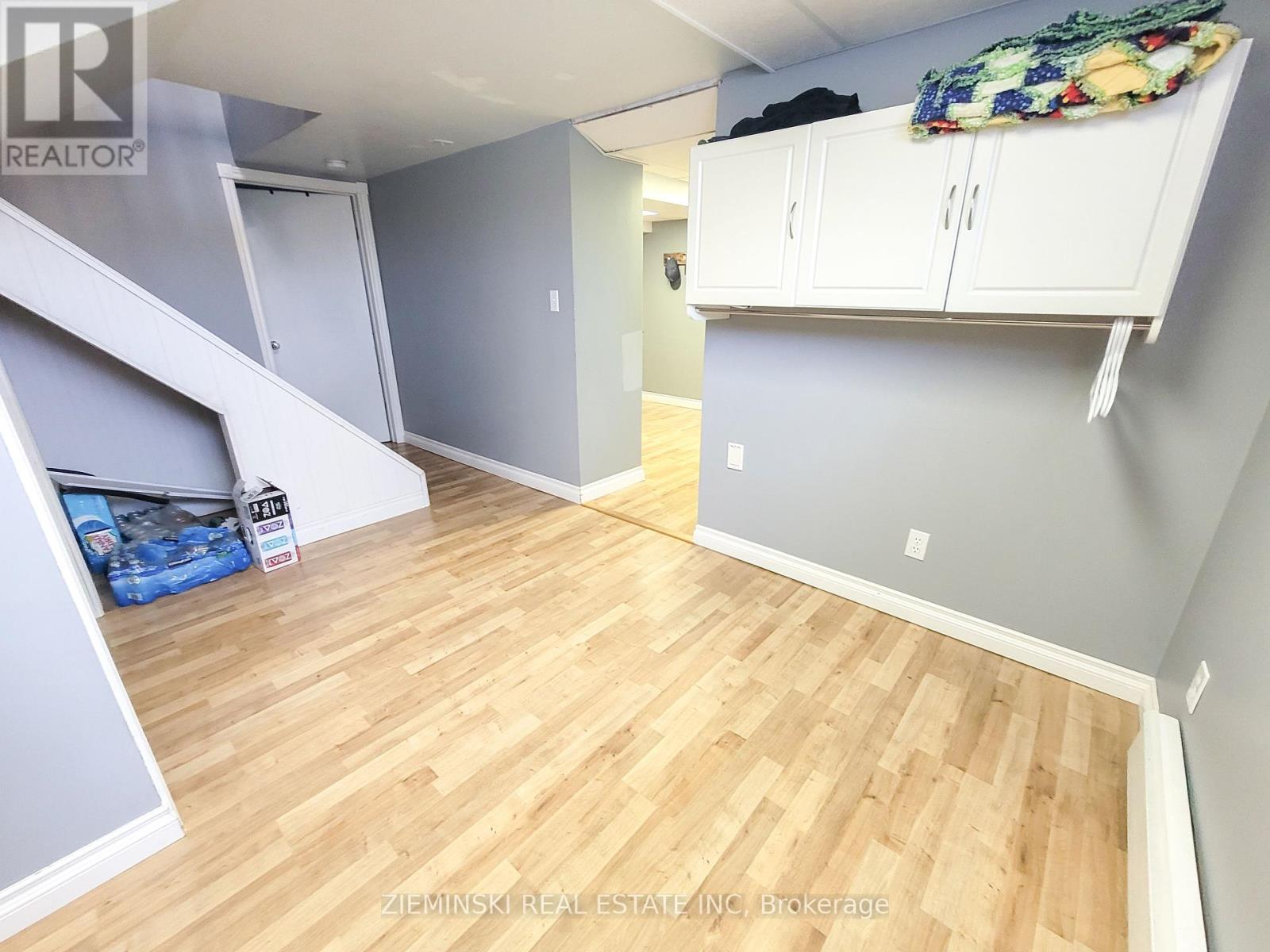 Photo 16 of 300 Teefy Street, Iroquois Falls ON