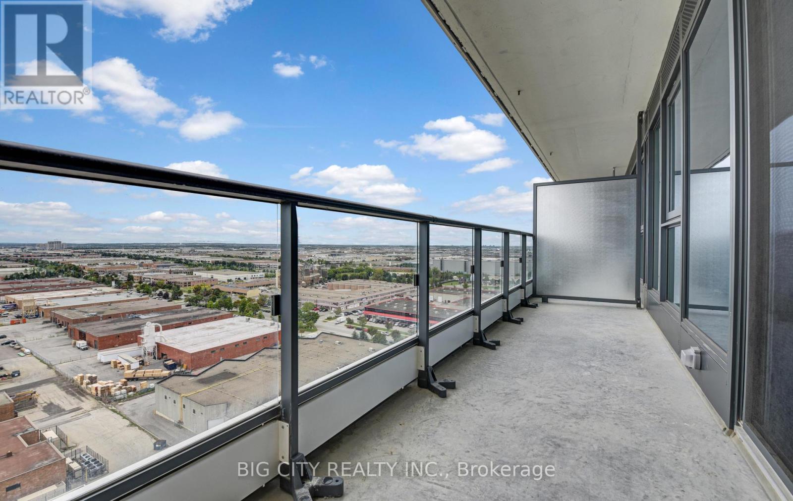 Photo 13 of 1911 898 Portage Parkway, Vaughan ON