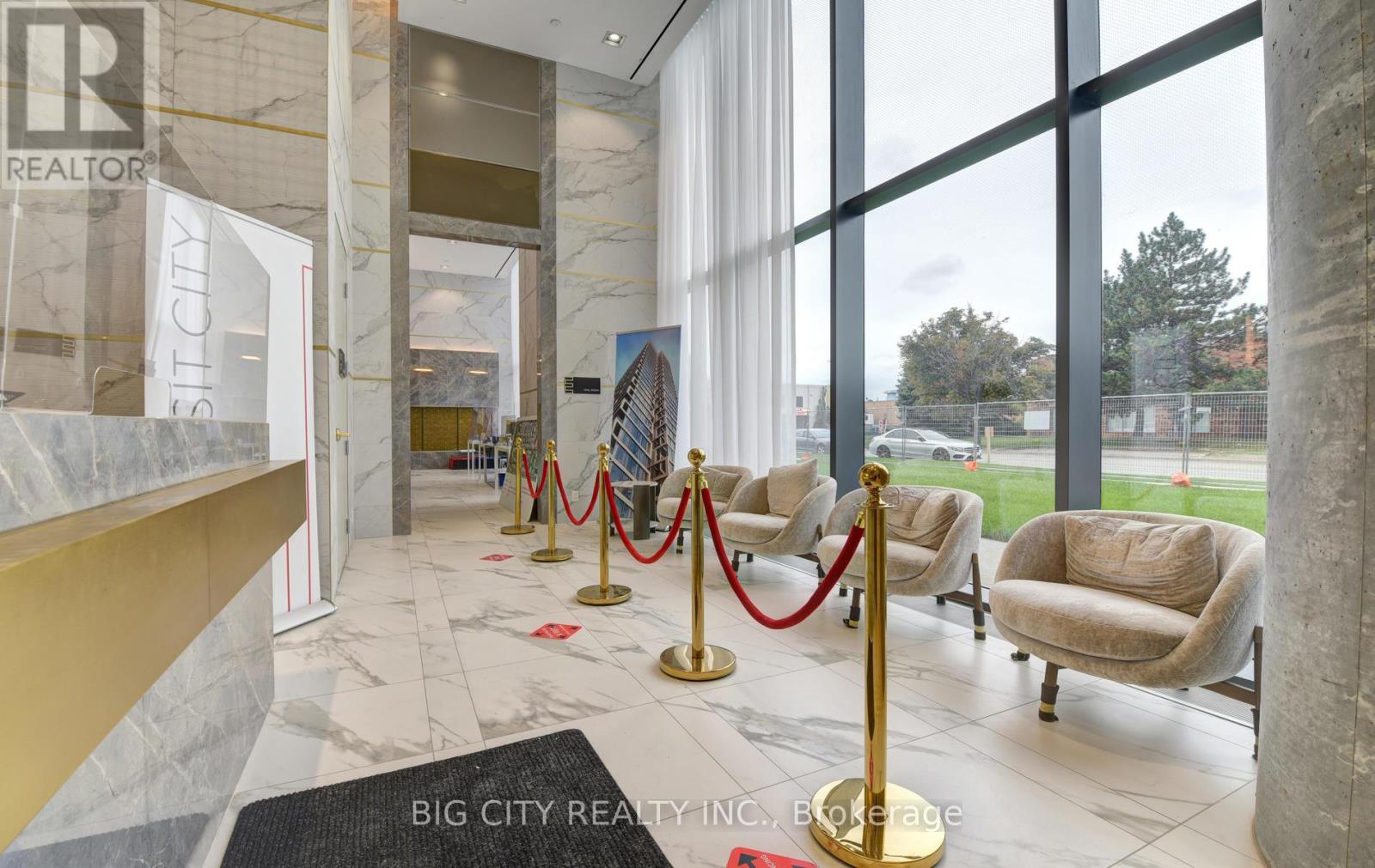 Photo 15 of 1911 898 Portage Parkway, Vaughan ON