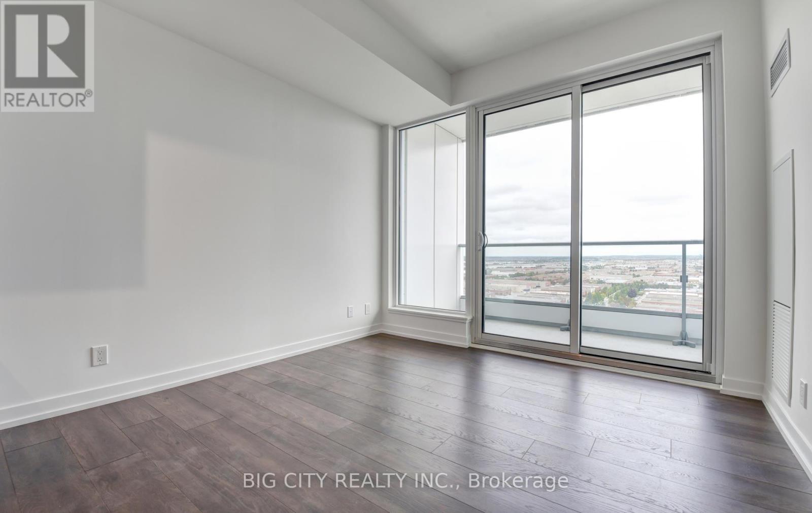 Photo 7 of 1911 898 Portage Parkway, Vaughan ON