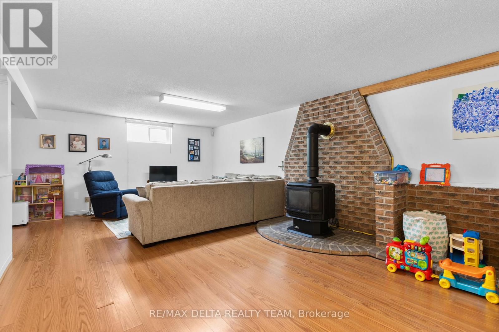 Photo 26 of 9 Lasalle Street, Clarencerockland ON