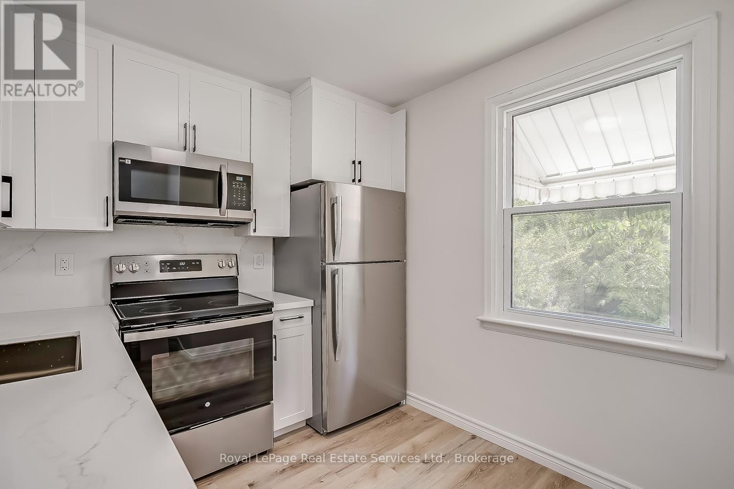Photo 9 of Main 235 East 21st Street, Hamilton ON