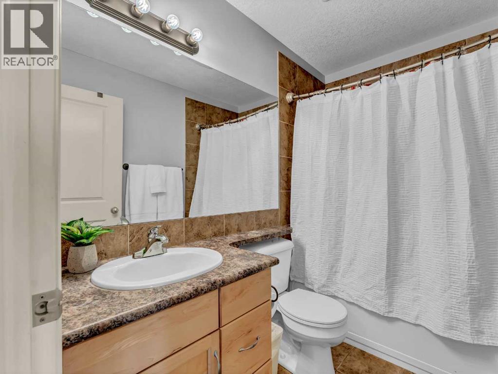Photo 27 of 16 Terrace Avenue Ne, Medicine Hat AB
